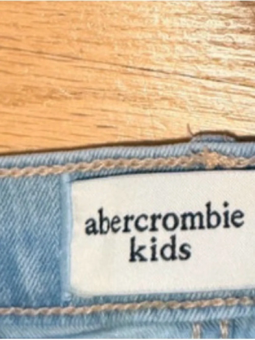 Abercrombie Light Blue Distressed Girls denim skirt size 9/10